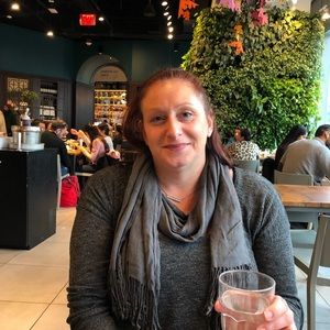 Meet your Posher, Christine